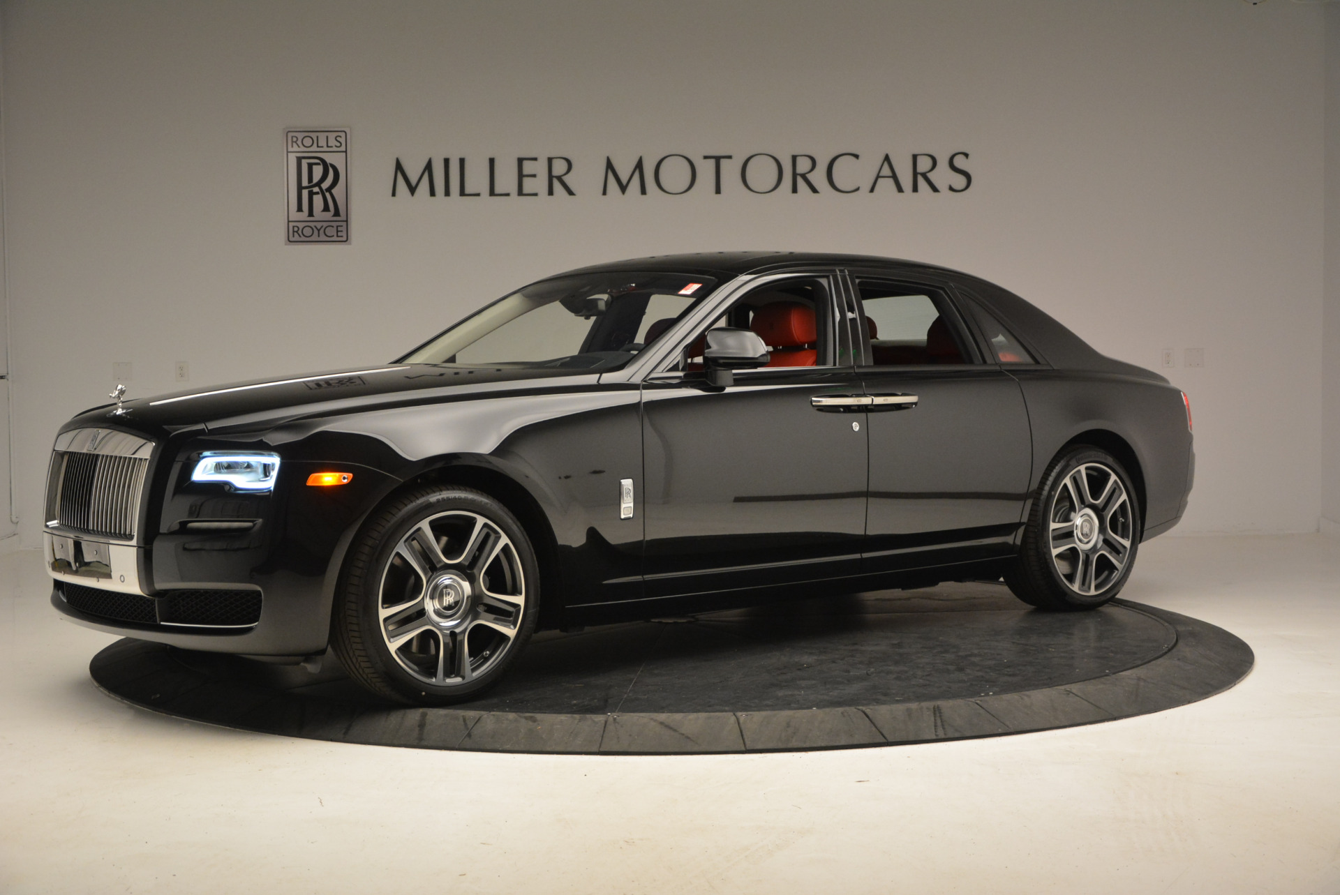 2017 Rolls-Royce Ghost Price, Value, Ratings & Reviews