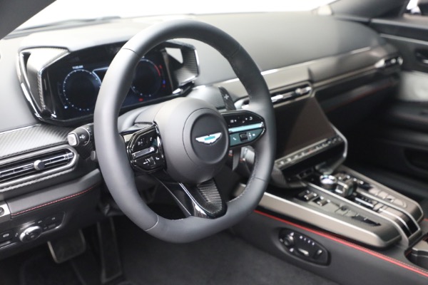 New 2026 Aston Martin Vanquish for sale $546,000 at Bentley Greenwich in Greenwich CT 06830 25