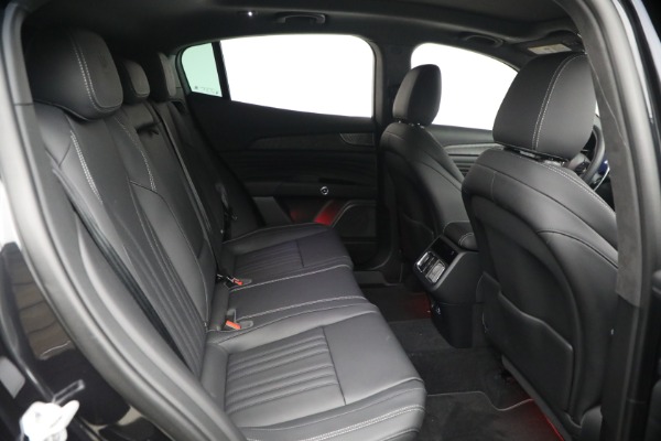 Used 2026 Maserati Grecale Modena V6 for sale $79,881 at Bentley Greenwich in Greenwich CT 06830 18