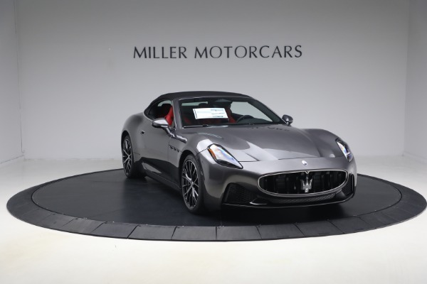 New 2026 Maserati GranCabrio Modena for sale $153,128 at Bentley Greenwich in Greenwich CT 06830 16