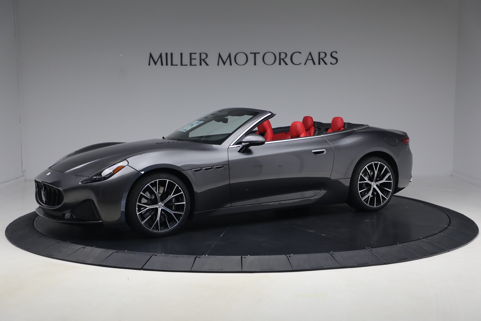 New 2026 Maserati GranCabrio Modena for sale $153,128 at Bentley Greenwich in Greenwich CT 06830 1