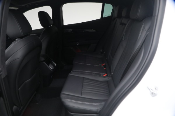 Used 2026 Maserati Grecale Modena V6 for sale $80,118 at Bentley Greenwich in Greenwich CT 06830 18