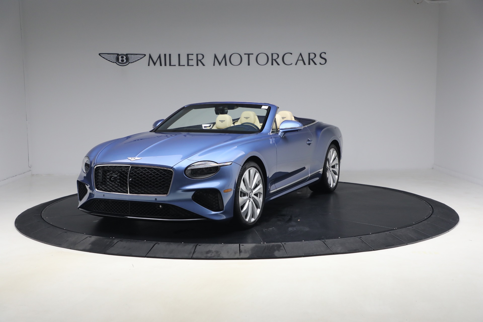 New 2026 Bentley Continental GTC for sale $357,195 at Bentley Greenwich in Greenwich CT 06830 1