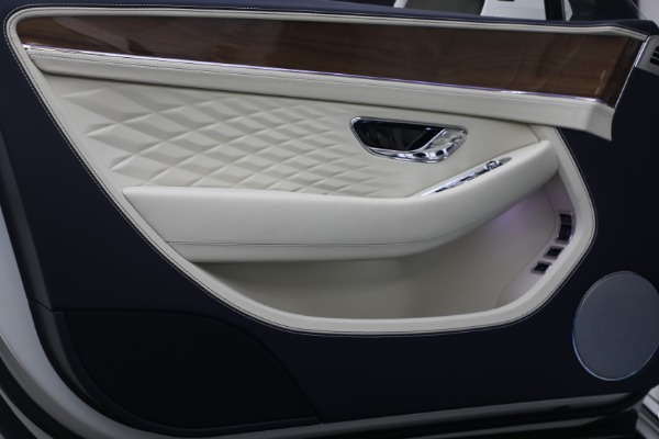 New 2026 Bentley Continental GTC Azure for sale $374,105 at Bentley Greenwich in Greenwich CT 06830 27