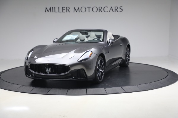 New 2026 Maserati GranCabrio Modena for sale $167,125 at Bentley Greenwich in Greenwich CT 06830 12