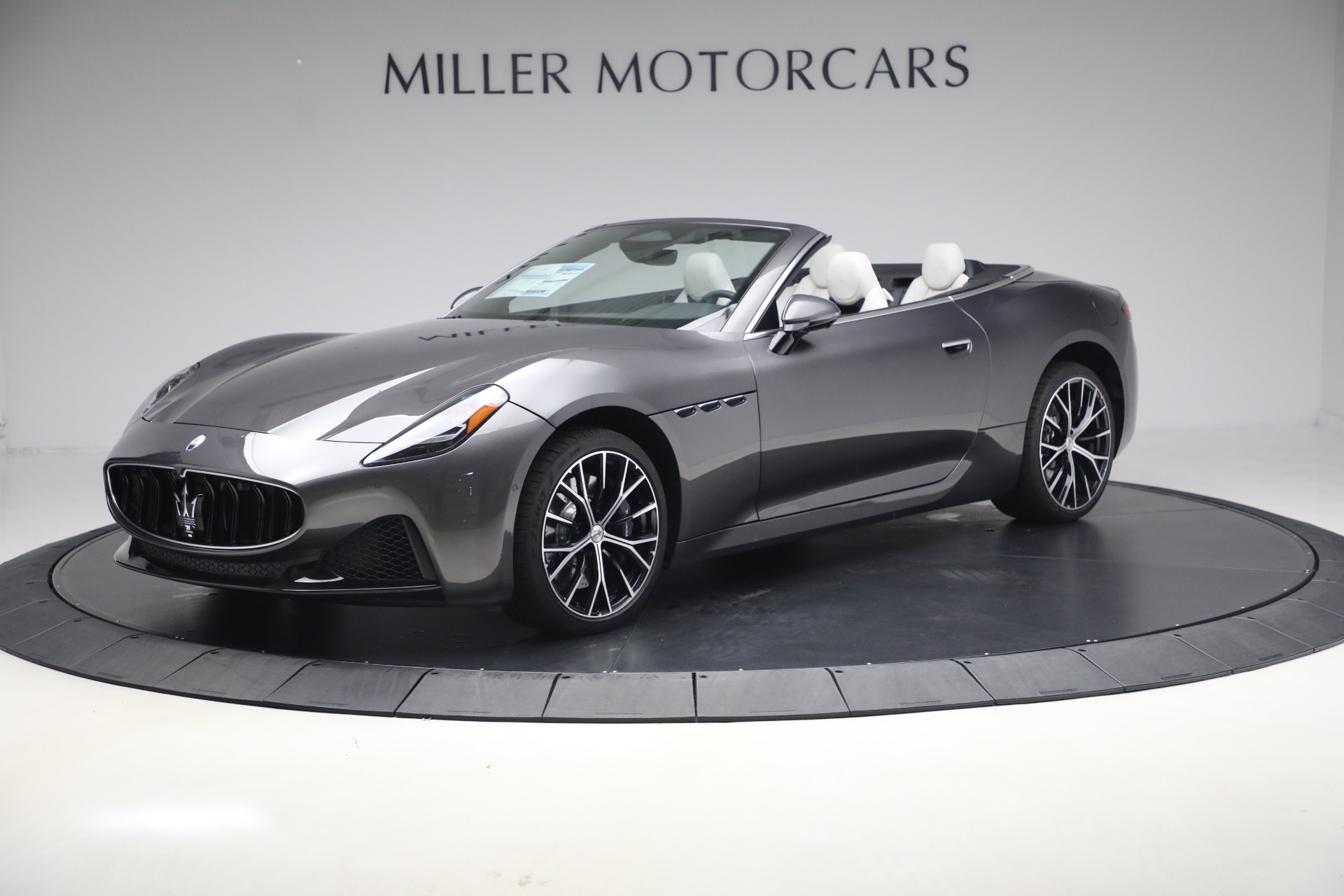 New 2026 Maserati GranCabrio Modena for sale $167,125 at Bentley Greenwich in Greenwich CT 06830 1