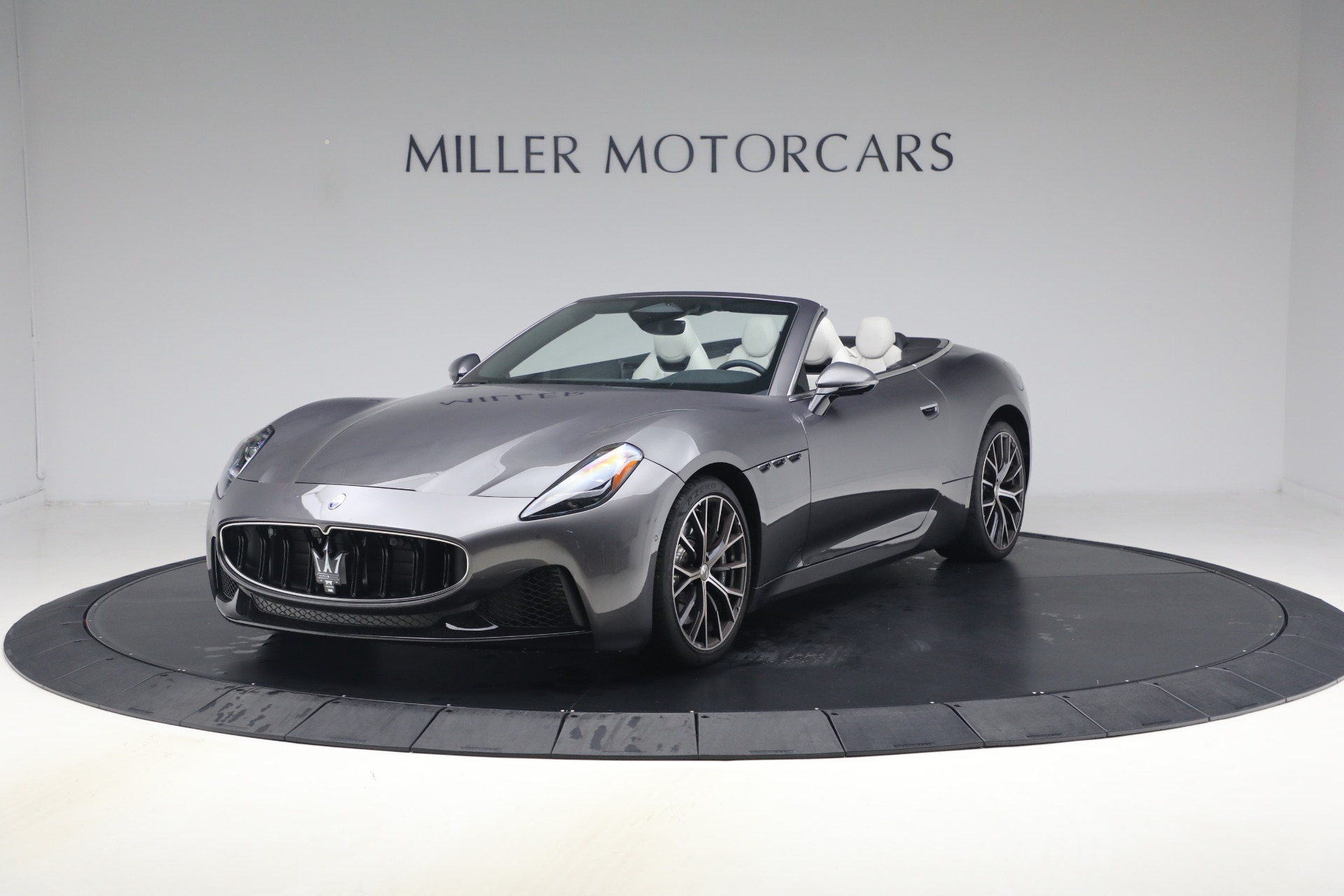 Used 2026 Maserati GranCabrio Modena for sale Call for price at Bentley Greenwich in Greenwich CT 06830 1