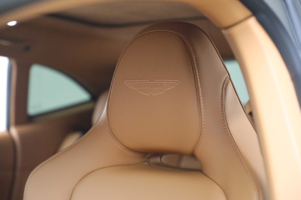New 2026 Aston Martin DBX 707 for sale $286,900 at Bentley Greenwich in Greenwich CT 06830 22