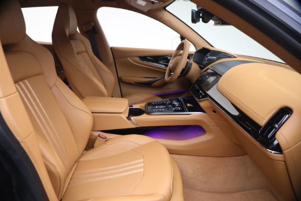 New 2026 Aston Martin DBX 707 for sale $286,900 at Bentley Greenwich in Greenwich CT 06830 25