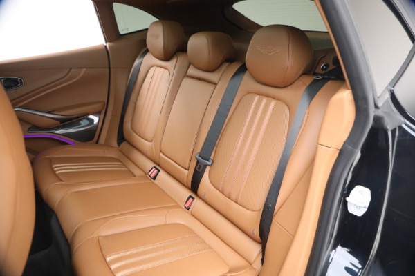 New 2026 Aston Martin DBX 707 for sale $337,500 at Bentley Greenwich in Greenwich CT 06830 28