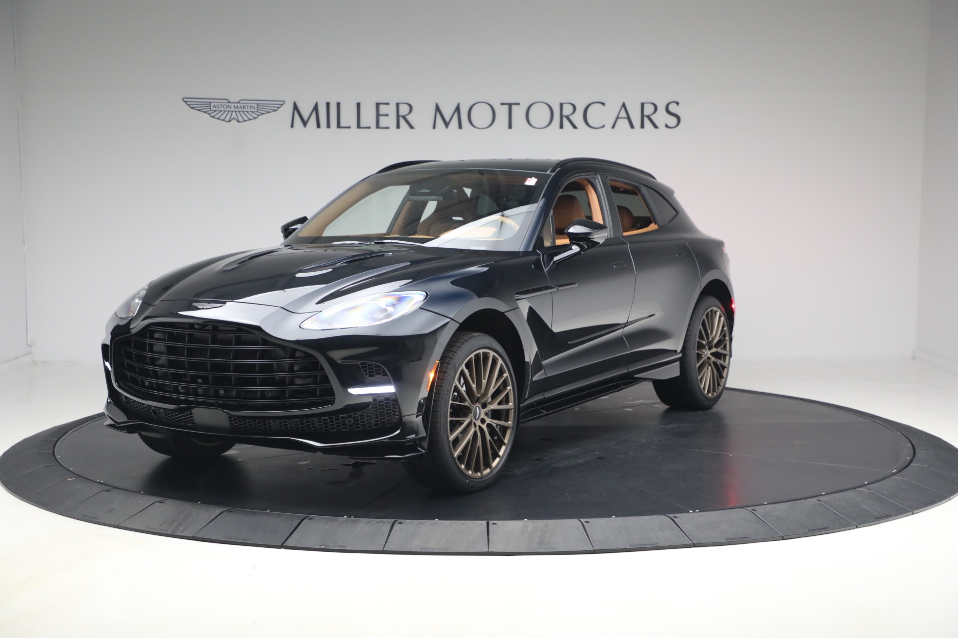 New 2026 Aston Martin DBX 707 for sale $337,500 at Bentley Greenwich in Greenwich CT 06830 1