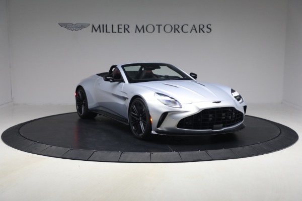New 2026 Aston Martin Vantage Roadster for sale $274,300 at Bentley Greenwich in Greenwich CT 06830 11