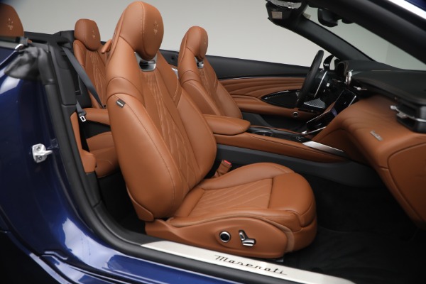 New 2026 Maserati GranCabrio Modena for sale $178,635 at Bentley Greenwich in Greenwich CT 06830 20