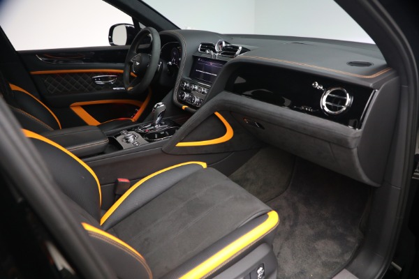 Used 2023 Bentley Bentayga Speed for sale $181,900 at Bentley Greenwich in Greenwich CT 06830 26