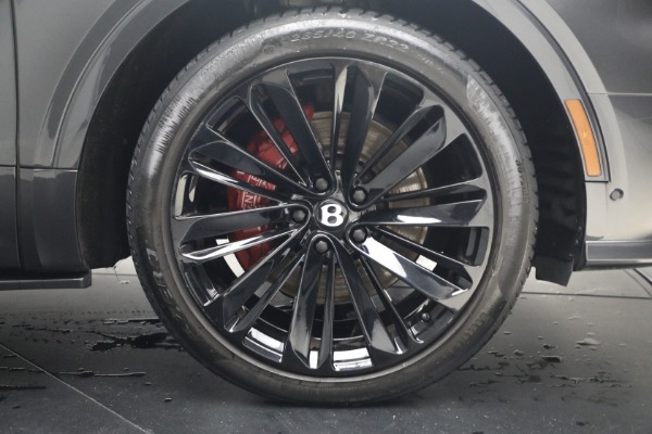 Used 2022 Bentley Bentayga Speed for sale $161,900 at Bentley Greenwich in Greenwich CT 06830 12