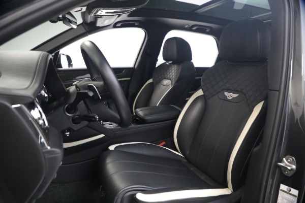 Used 2022 Bentley Bentayga Speed for sale $161,900 at Bentley Greenwich in Greenwich CT 06830 17