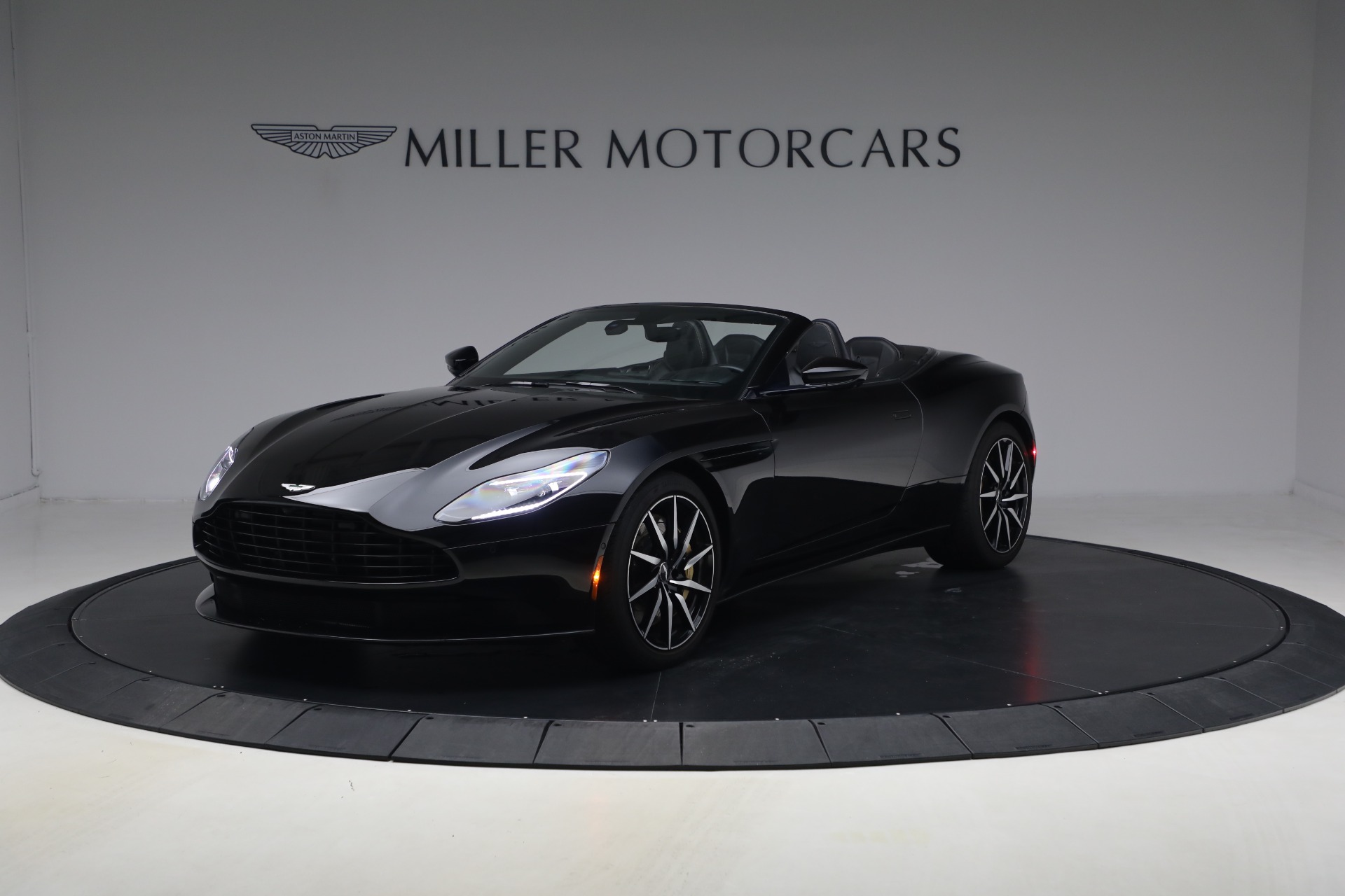 Used 2020 Aston Martin DB11 Volante for sale $121,900 at Bentley Greenwich in Greenwich CT 06830 1