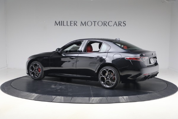 New 2026 Alfa Romeo Giulia VELOCE for sale $57,041 at Bentley Greenwich in Greenwich CT 06830 4