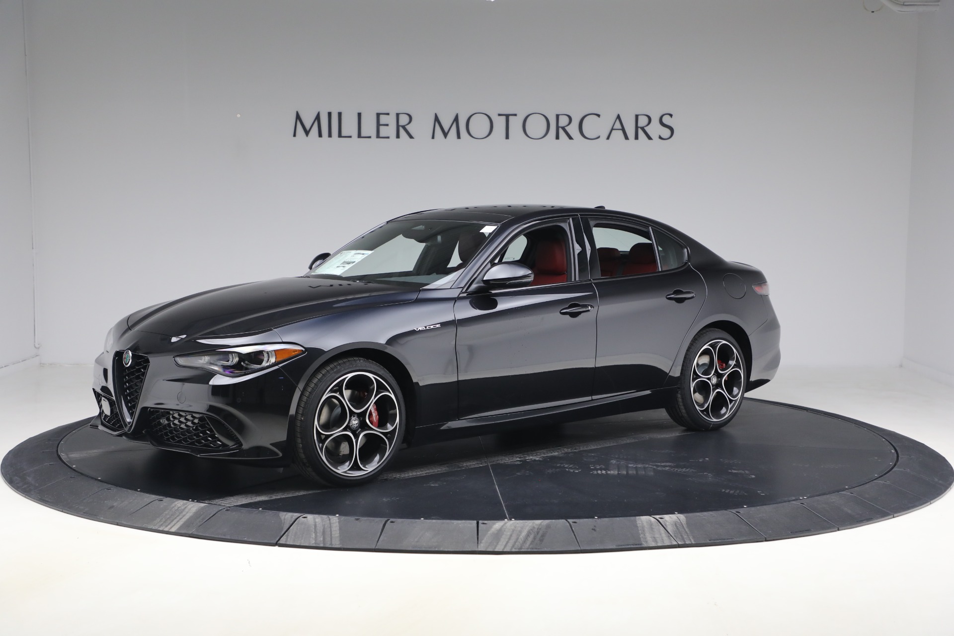 New 2026 Alfa Romeo Giulia VELOCE for sale $57,041 at Bentley Greenwich in Greenwich CT 06830 1