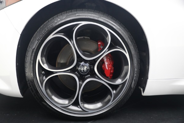 New 2026 Alfa Romeo Giulia for sale $43,000 at Bentley Greenwich in Greenwich CT 06830 25