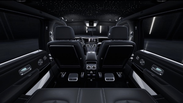 New 2026 Rolls-Royce Black Badge Cullinan for sale $571,000 at Bentley Greenwich in Greenwich CT 06830 7