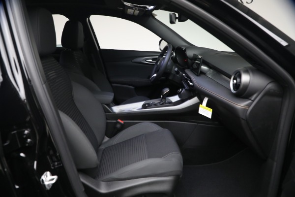 New 2026 Alfa Romeo Tonale Sprint for sale $43,210 at Bentley Greenwich in Greenwich CT 06830 16
