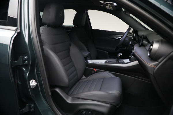 New 2026 Alfa Romeo Tonale Sprint for sale $46,530 at Bentley Greenwich in Greenwich CT 06830 16