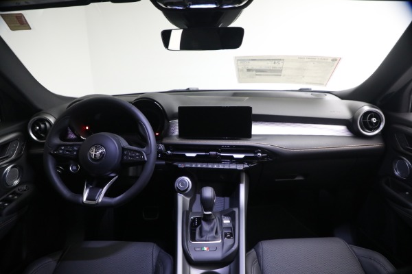 New 2026 Alfa Romeo Tonale Sprint for sale $46,530 at Bentley Greenwich in Greenwich CT 06830 22