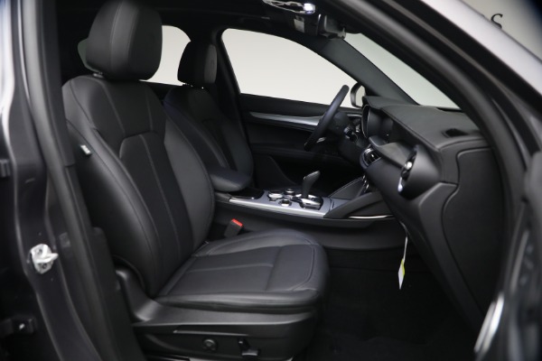 New 2026 Alfa Romeo Stelvio for sale $57,690 at Bentley Greenwich in Greenwich CT 06830 17