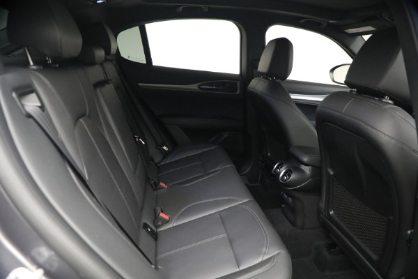 New 2026 Alfa Romeo Stelvio for sale $57,690 at Bentley Greenwich in Greenwich CT 06830 20