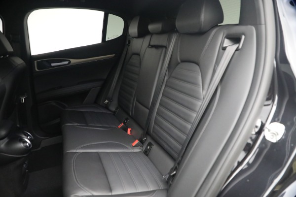 New 2026 Alfa Romeo Stelvio Veloce for sale $61,465 at Bentley Greenwich in Greenwich CT 06830 20