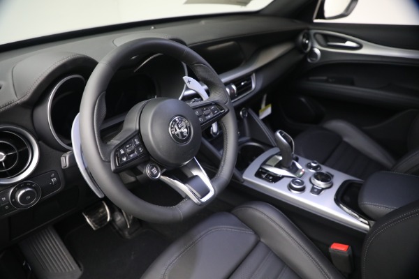 New 2026 Alfa Romeo Stelvio Veloce for sale $61,465 at Bentley Greenwich in Greenwich CT 06830 21