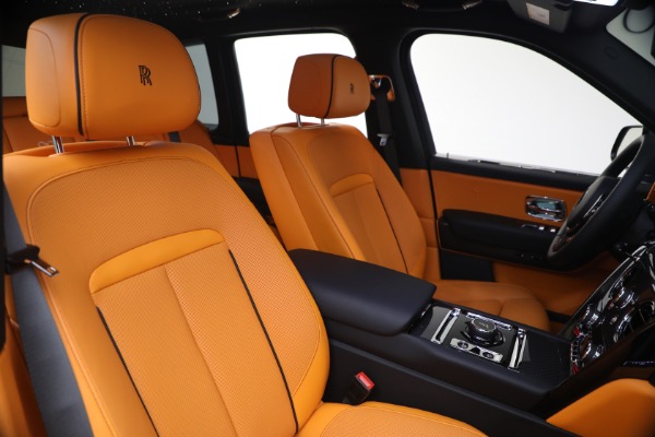 Used 2024 Rolls-Royce Black Badge Cullinan for sale $399,900 at Bentley Greenwich in Greenwich CT 06830 23