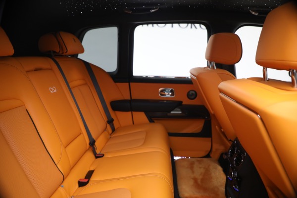Used 2024 Rolls-Royce Black Badge Cullinan for sale $399,900 at Bentley Greenwich in Greenwich CT 06830 25