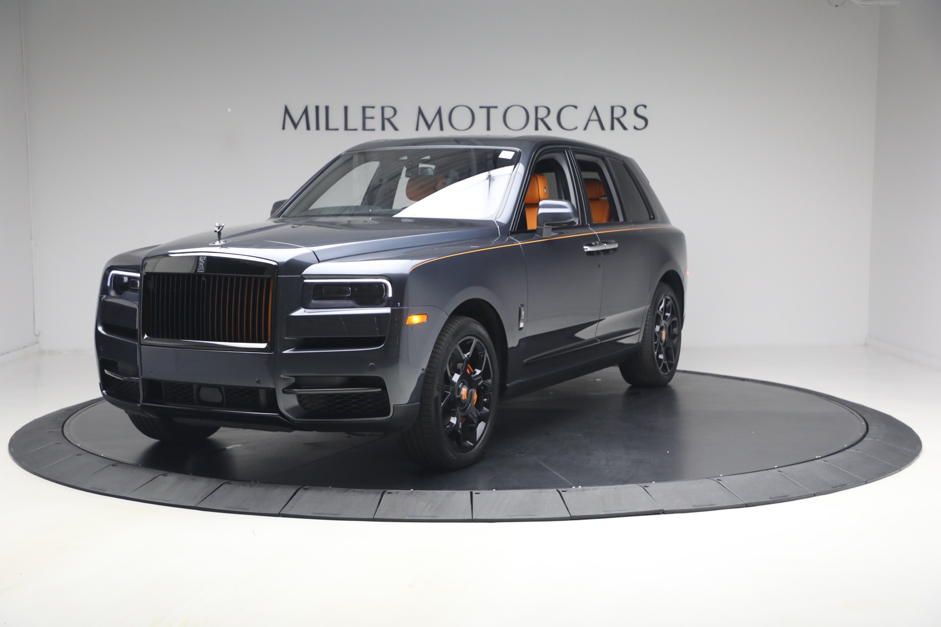 Used 2024 Rolls-Royce Black Badge Cullinan for sale $399,900 at Bentley Greenwich in Greenwich CT 06830 1