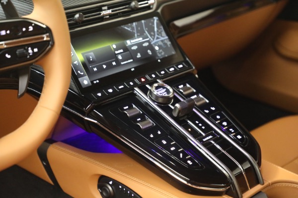 New 2026 Aston Martin Vantage S for sale $249,800 at Bentley Greenwich in Greenwich CT 06830 20