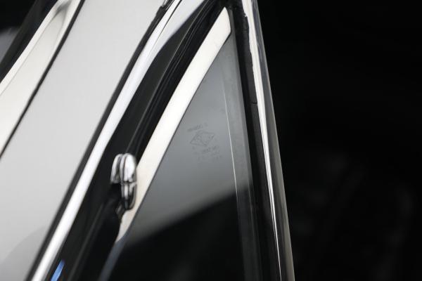 Used 1971 Ferrari 365GTB/4 Daytona for sale $750,000 at Bentley Greenwich in Greenwich CT 06830 19