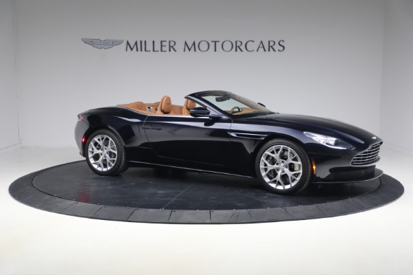 Used 2019 Aston Martin DB11 Volante for sale $121,900 at Bentley Greenwich in Greenwich CT 06830 10