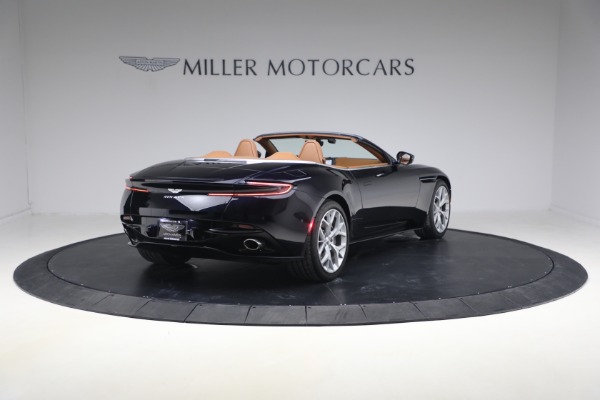 Used 2019 Aston Martin DB11 Volante for sale $121,900 at Bentley Greenwich in Greenwich CT 06830 7