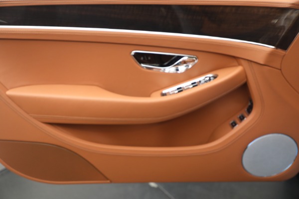 New 2026 Bentley Continental GTC S for sale $368,130 at Bentley Greenwich in Greenwich CT 06830 20
