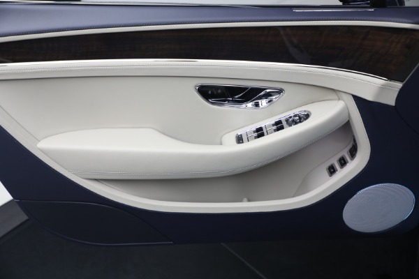 New 2026 Bentley Continental GTC for sale $358,510 at Bentley Greenwich in Greenwich CT 06830 21