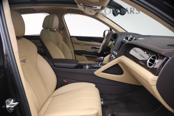New 2026 Bentley Bentayga Azure V8 for sale $295,365 at Bentley Greenwich in Greenwich CT 06830 27