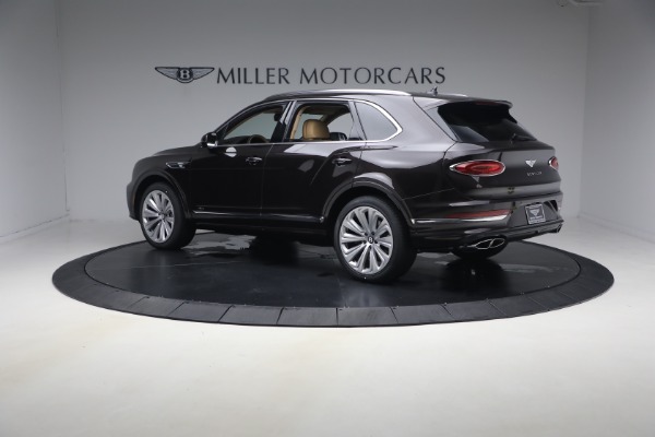 New 2026 Bentley Bentayga Azure V8 for sale $295,365 at Bentley Greenwich in Greenwich CT 06830 4
