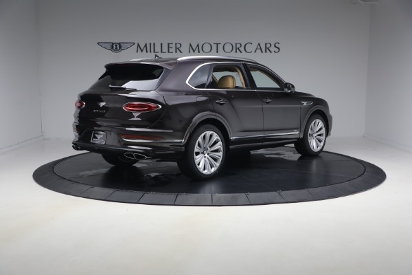 New 2026 Bentley Bentayga Azure V8 for sale $295,365 at Bentley Greenwich in Greenwich CT 06830 8