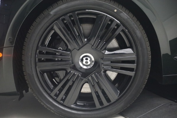 New 2026 Bentley Flying Spur Azure for sale $343,330 at Bentley Greenwich in Greenwich CT 06830 15