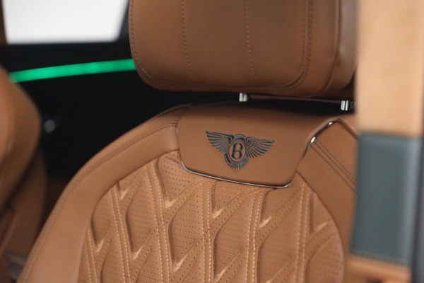 New 2026 Bentley Flying Spur Azure for sale $343,330 at Bentley Greenwich in Greenwich CT 06830 22