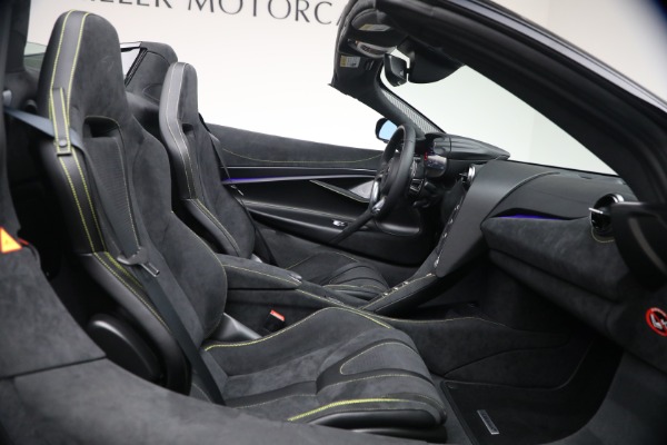 New 2026 McLaren 750S Spider Performance for sale $434,250 at Bentley Greenwich in Greenwich CT 06830 26