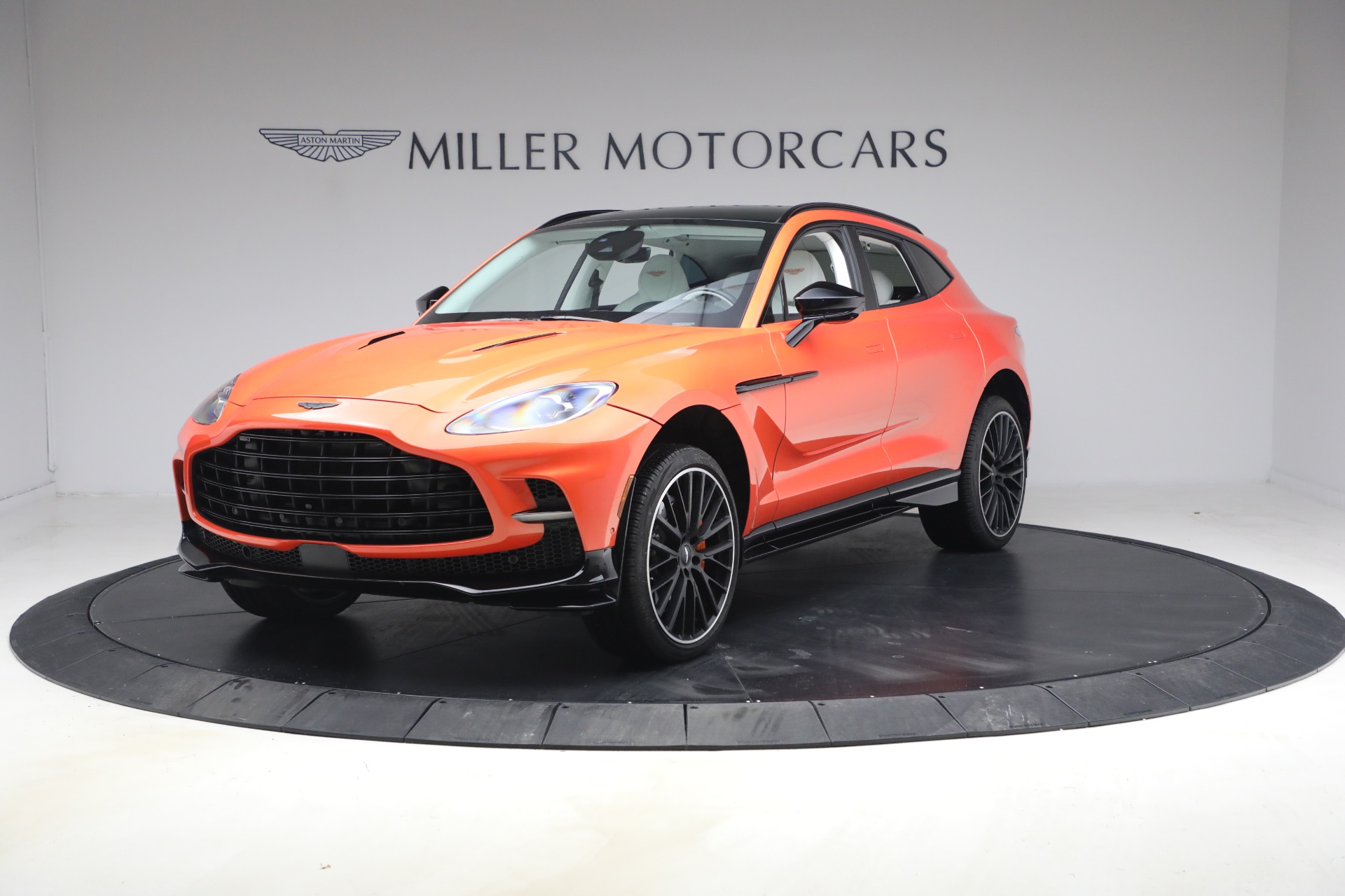 Used 2024 Aston Martin DBX 707 for sale $172,900 at Bentley Greenwich in Greenwich CT 06830 1