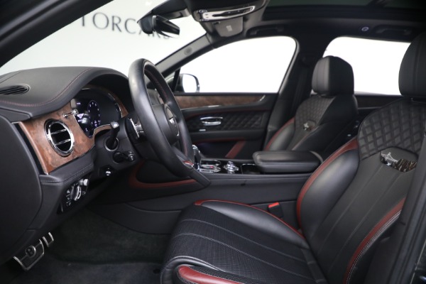 Used 2022 Bentley Bentayga V8 for sale $151,900 at Bentley Greenwich in Greenwich CT 06830 19