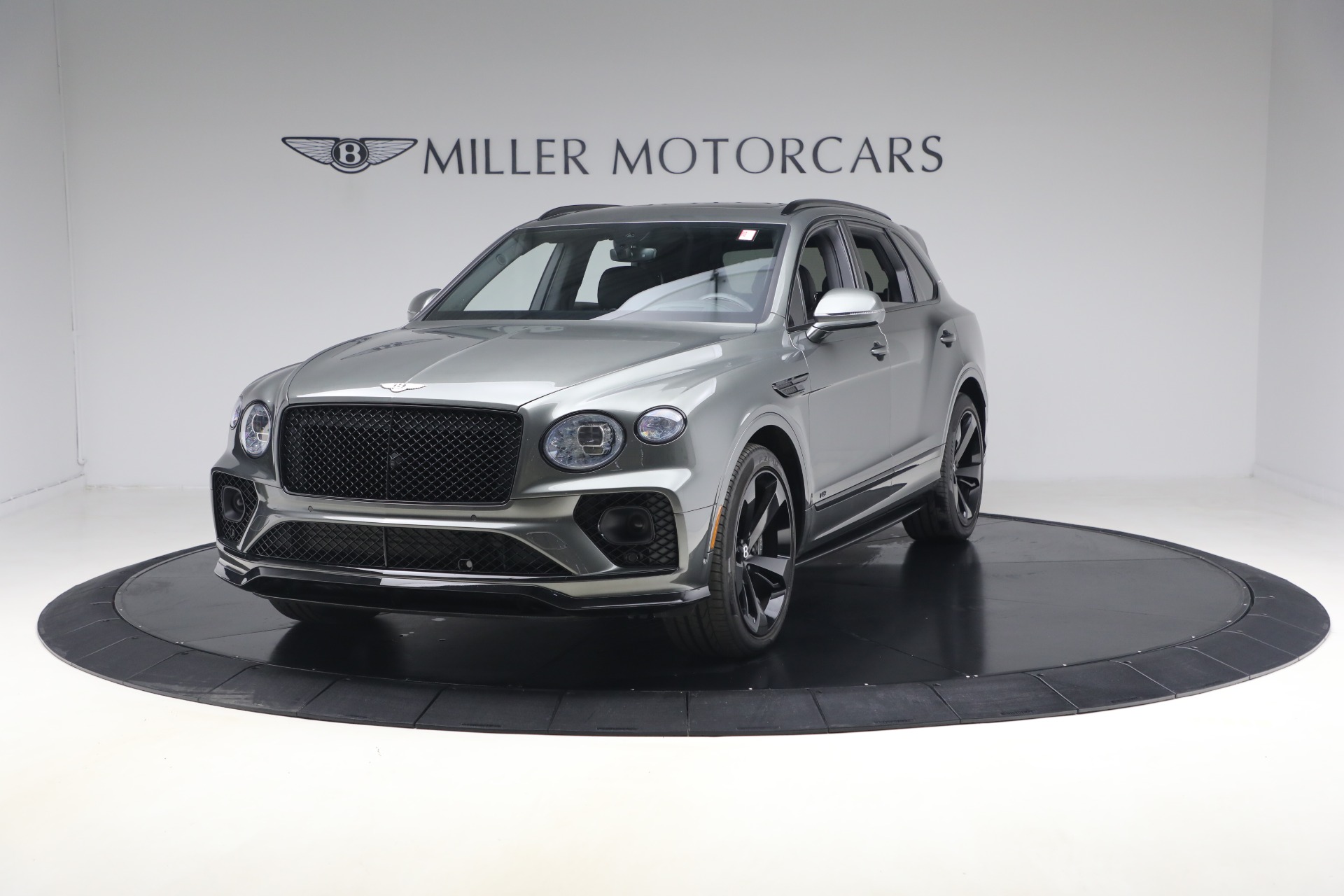 Used 2022 Bentley Bentayga V8 for sale $151,900 at Bentley Greenwich in Greenwich CT 06830 1
